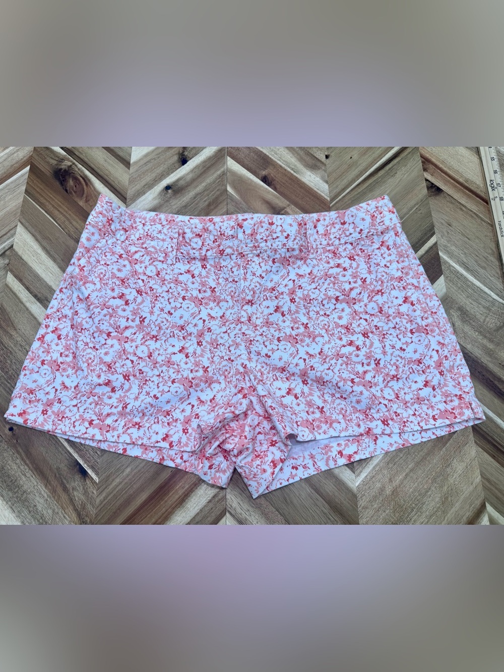 GAP Pink Floral Print Women's City Shorts size 14